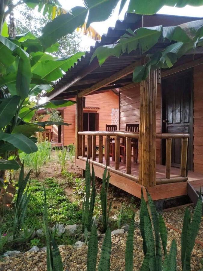 Nana Bungalows Ban Tan Exterior photo